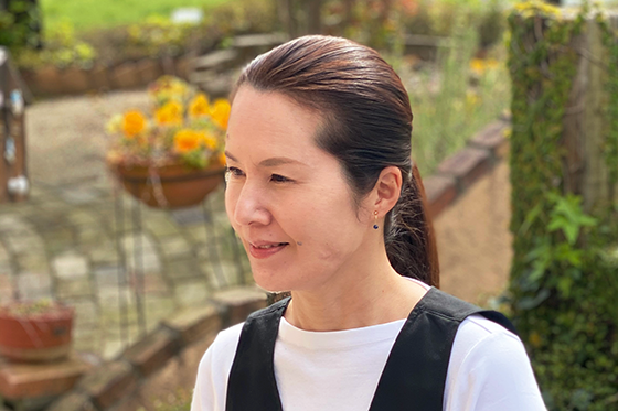 サロンオーナーの写真